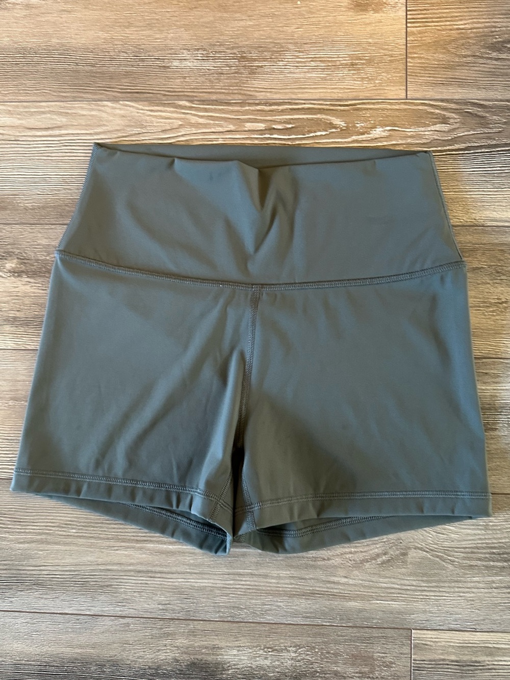 CRZ YOGA Olive High-Waist Bike Shorts
